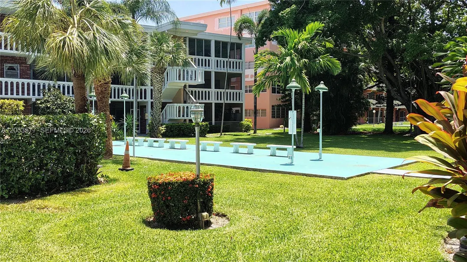 201 NE 14th Ave # 5C, Hallandale Beach FL 33009