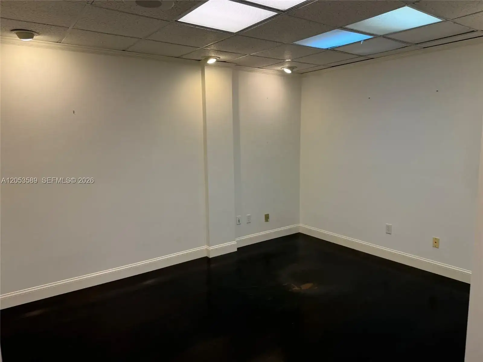 4627 Ponce De Leon Blvd, Coral Gables FL 33146 photo 5
