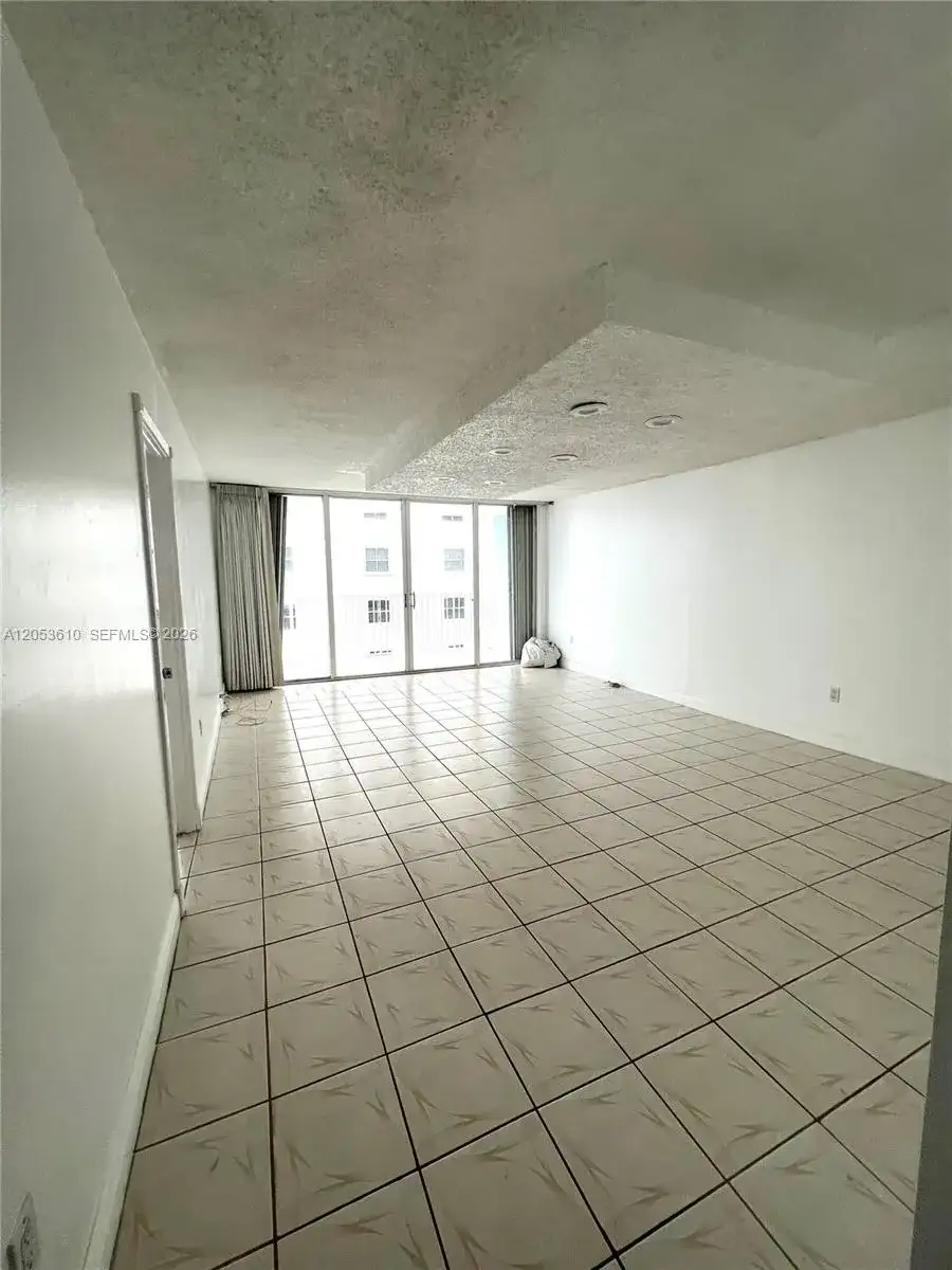 5838 Collins Ave # 7E, Miami Beach FL 33140 photo 5