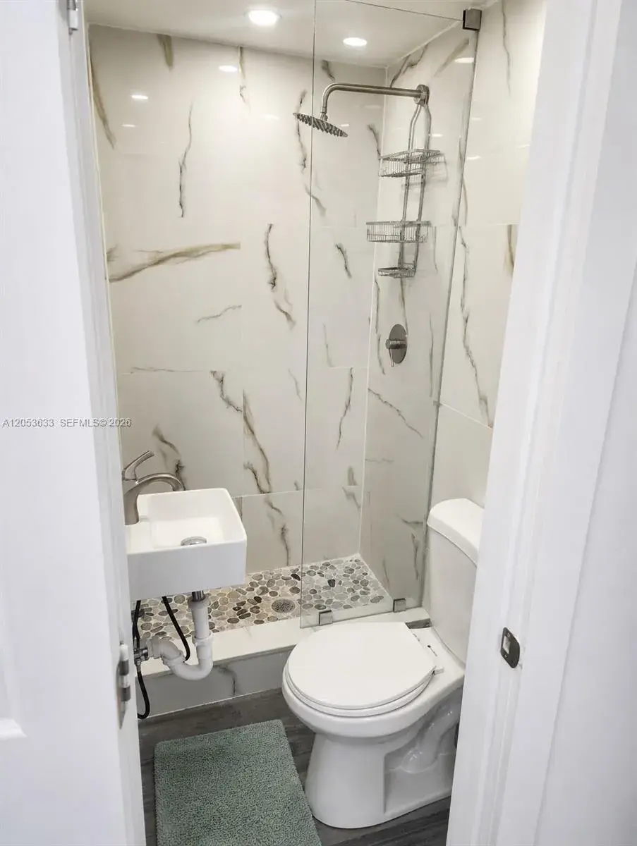2323 Taft Street # 2, Hollywood FL 33020