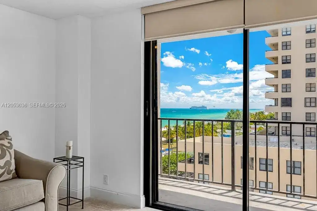 2625 Collins Ave # 702, Miami Beach FL 33140 photo 2