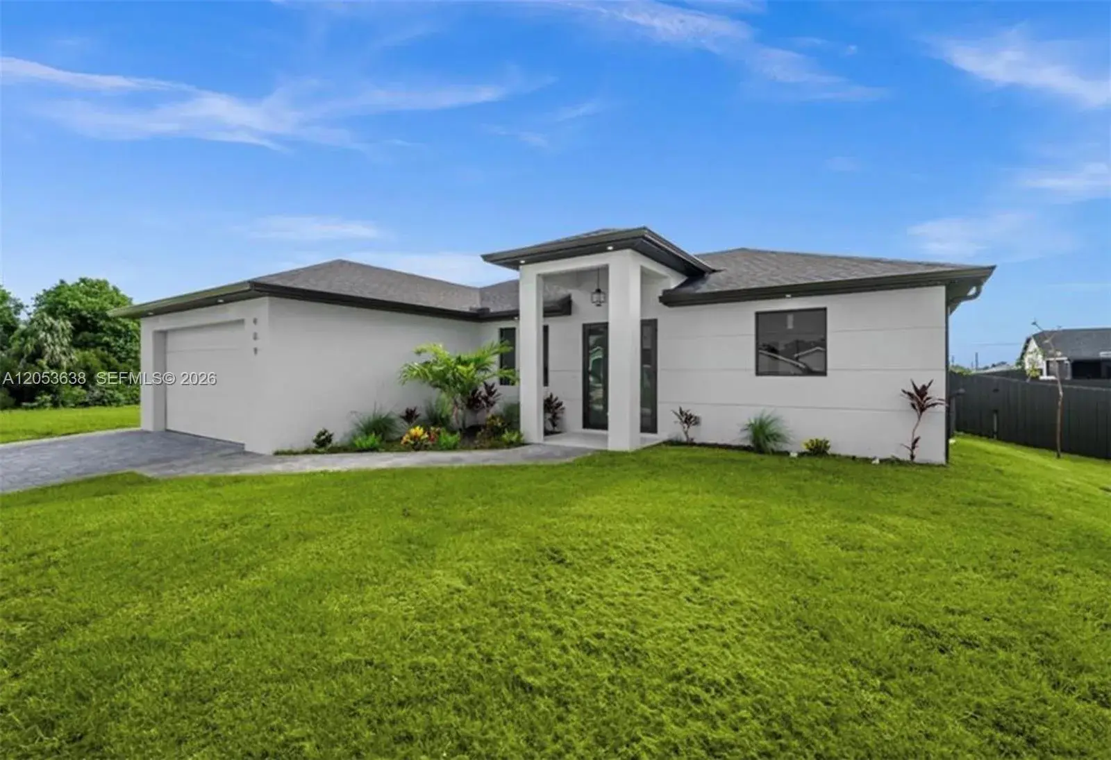 409 NW 25th PL, Cape Coral FL 33993