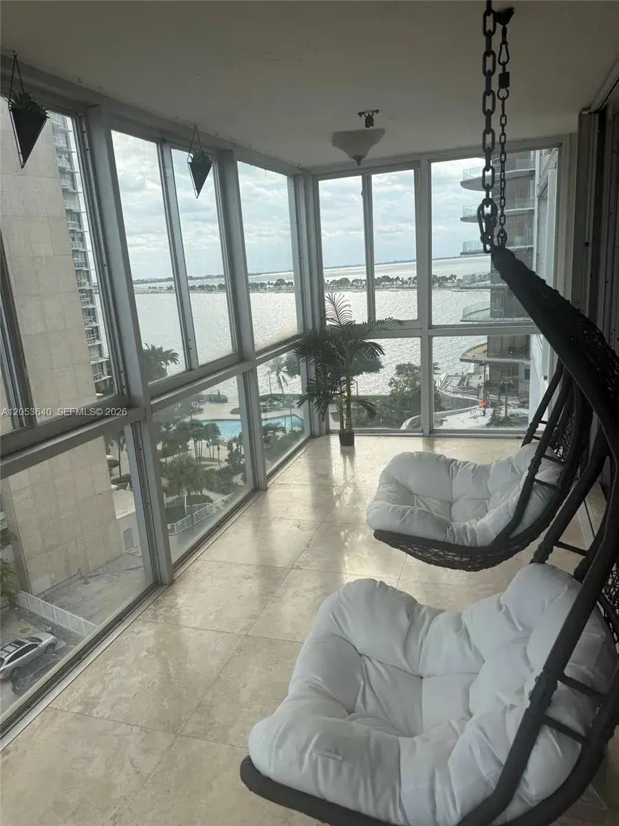 145 SE 25th Rd # 1003, Miami FL 33129