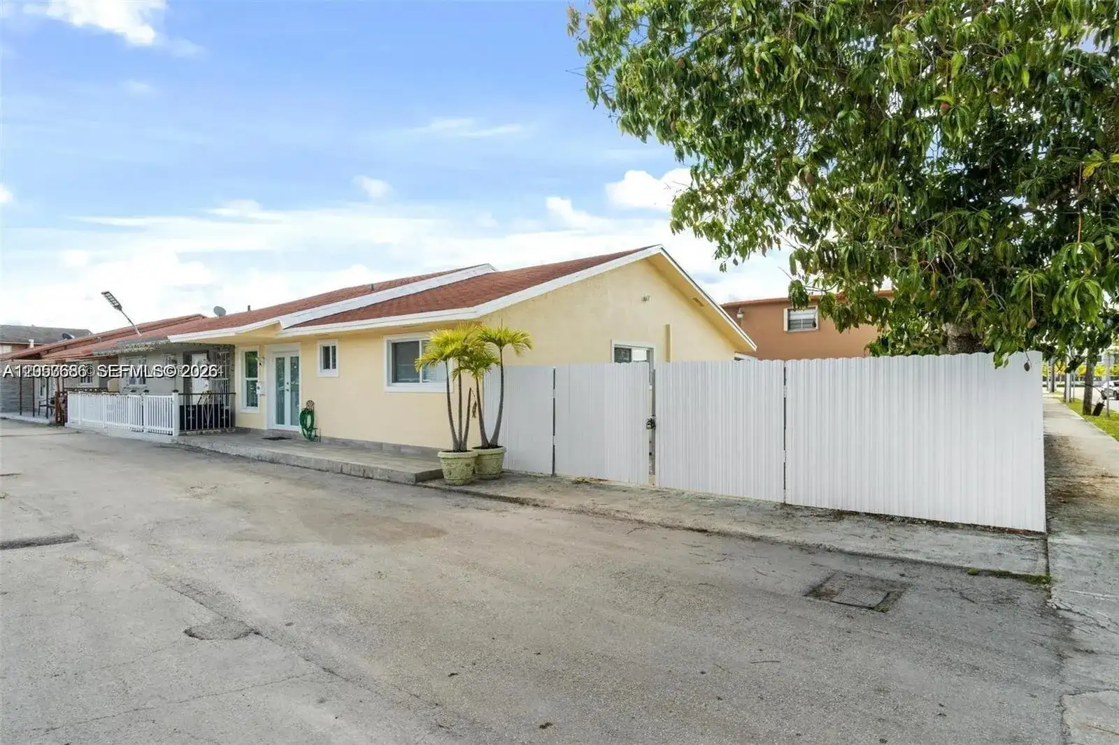 330 W 74th Pl # 330, Hialeah FL 33014 photo 4