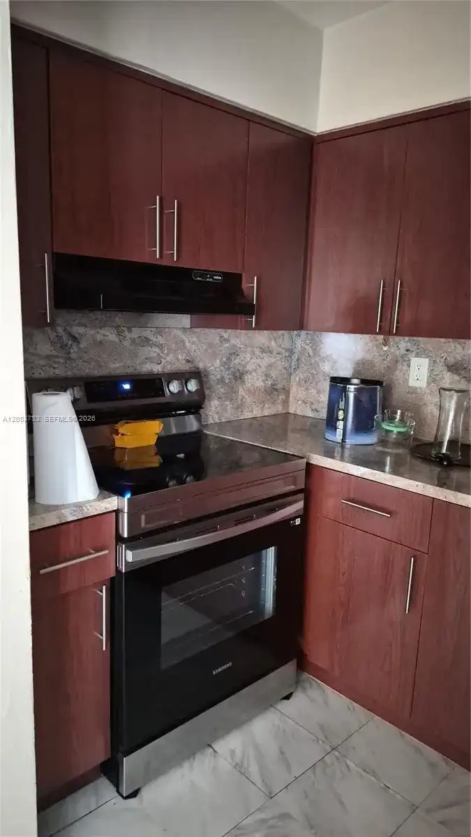 7220 Pembroke Rd # 8, Miramar FL 33023
