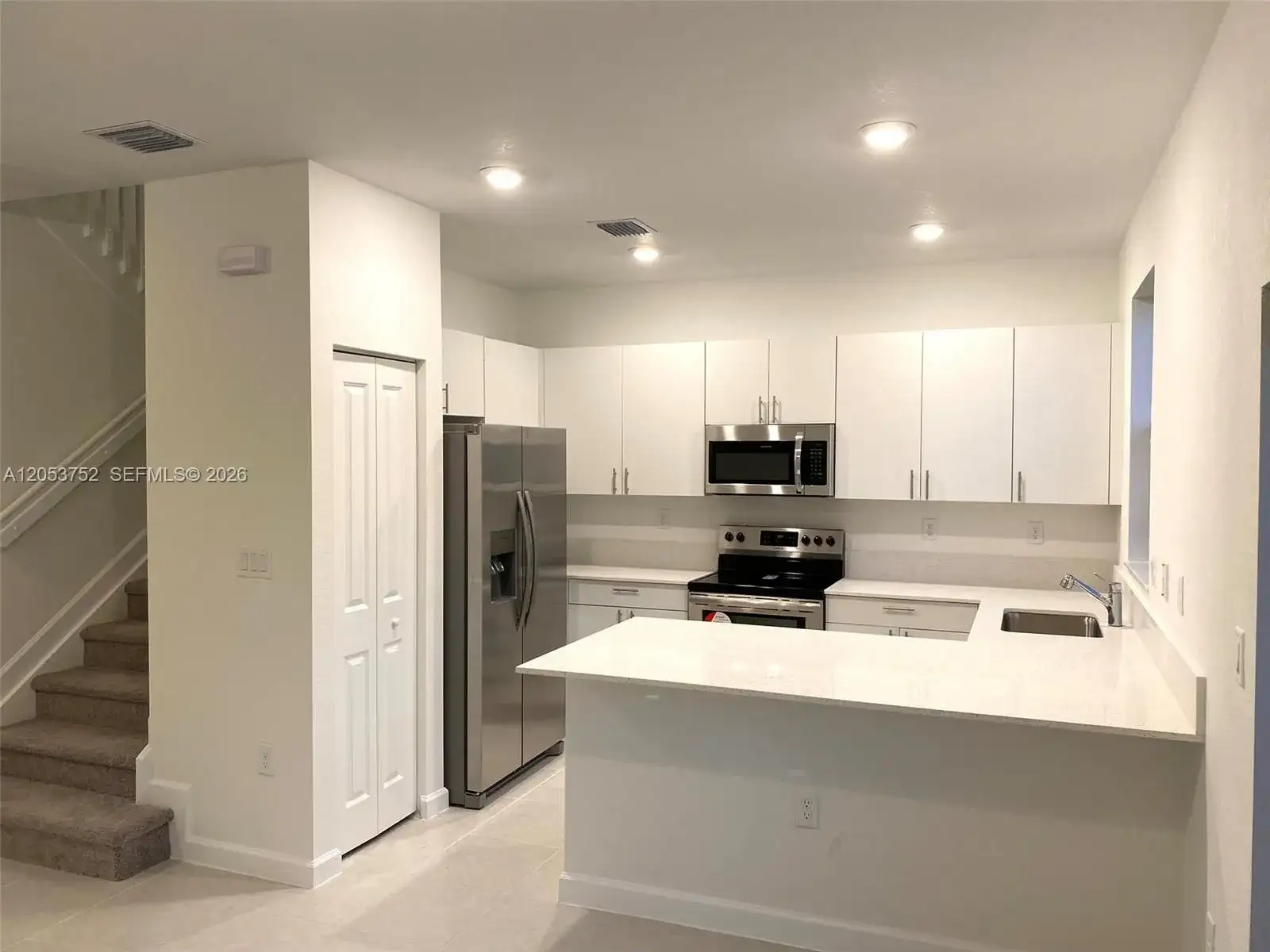 13232 SW 287 TER, Homestead FL 33033 photo 2
