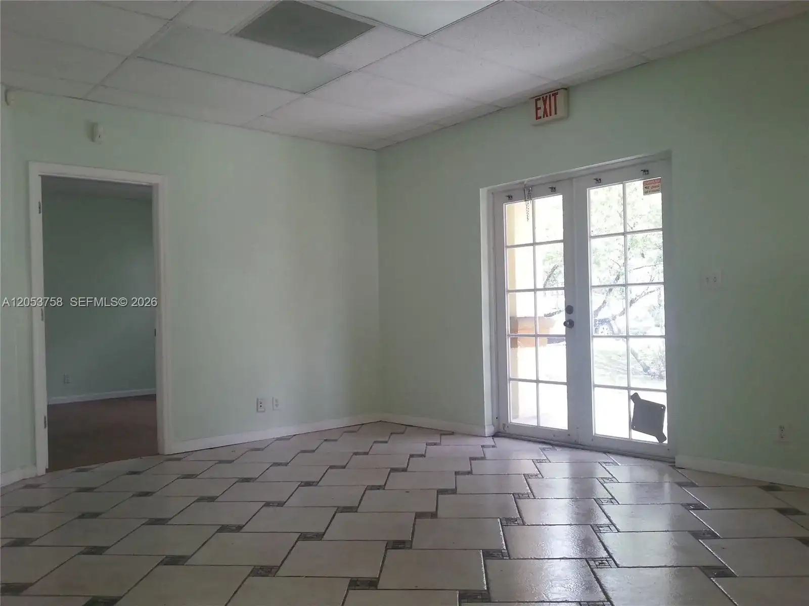 6110 Boulevard Of Champions, North Lauderdale FL 33068 photo 4