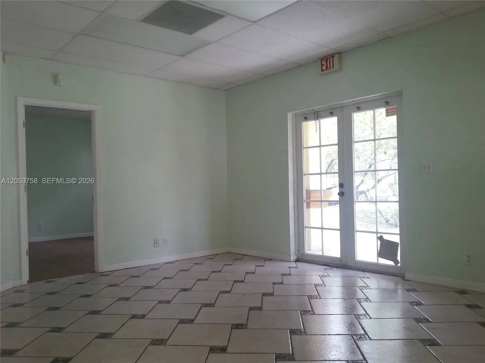 6110 Boulevard Of Champions, North Lauderdale FL 33068