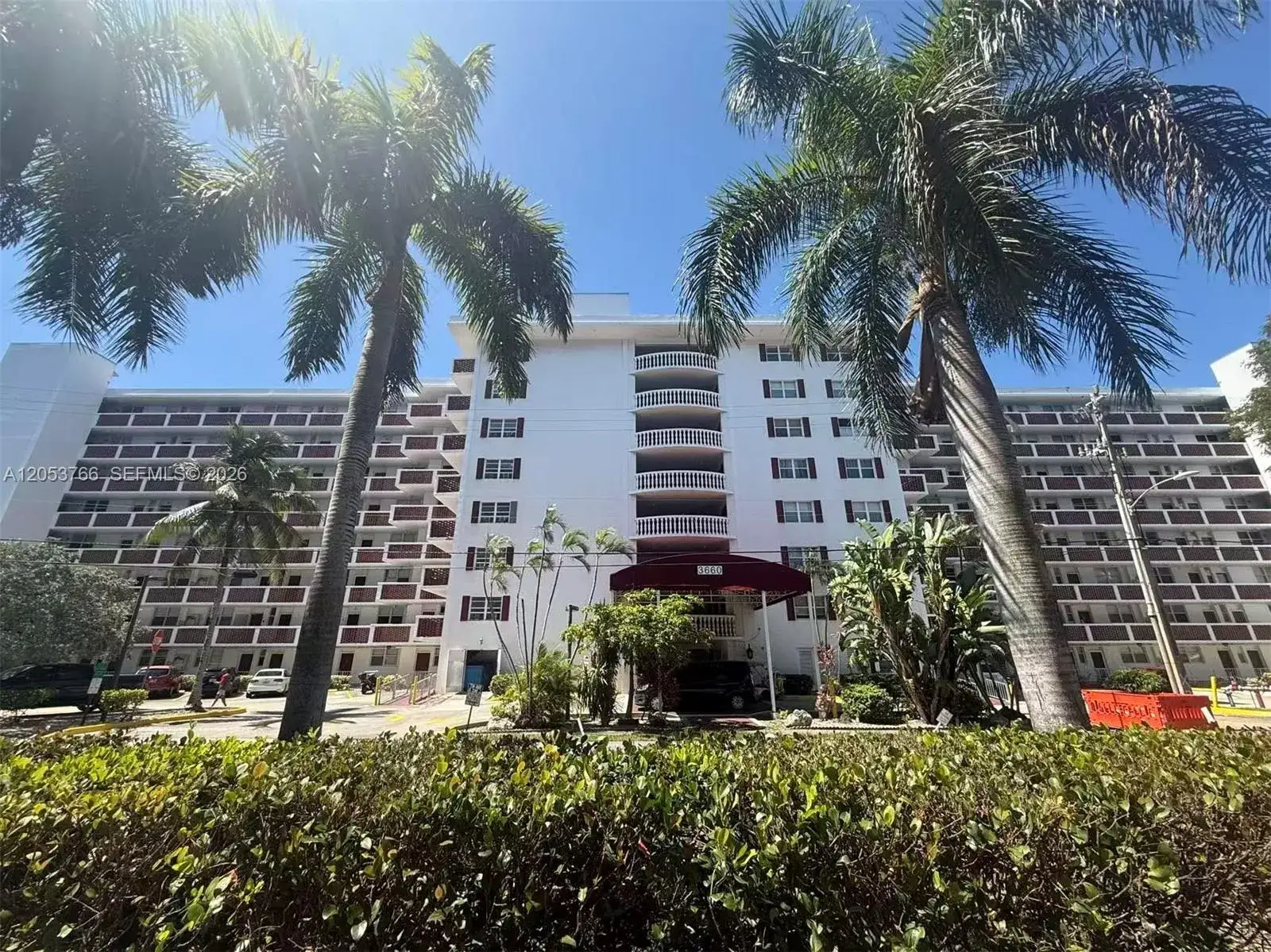 3660 NE 166th St # 415, North Miami Beach FL 33160