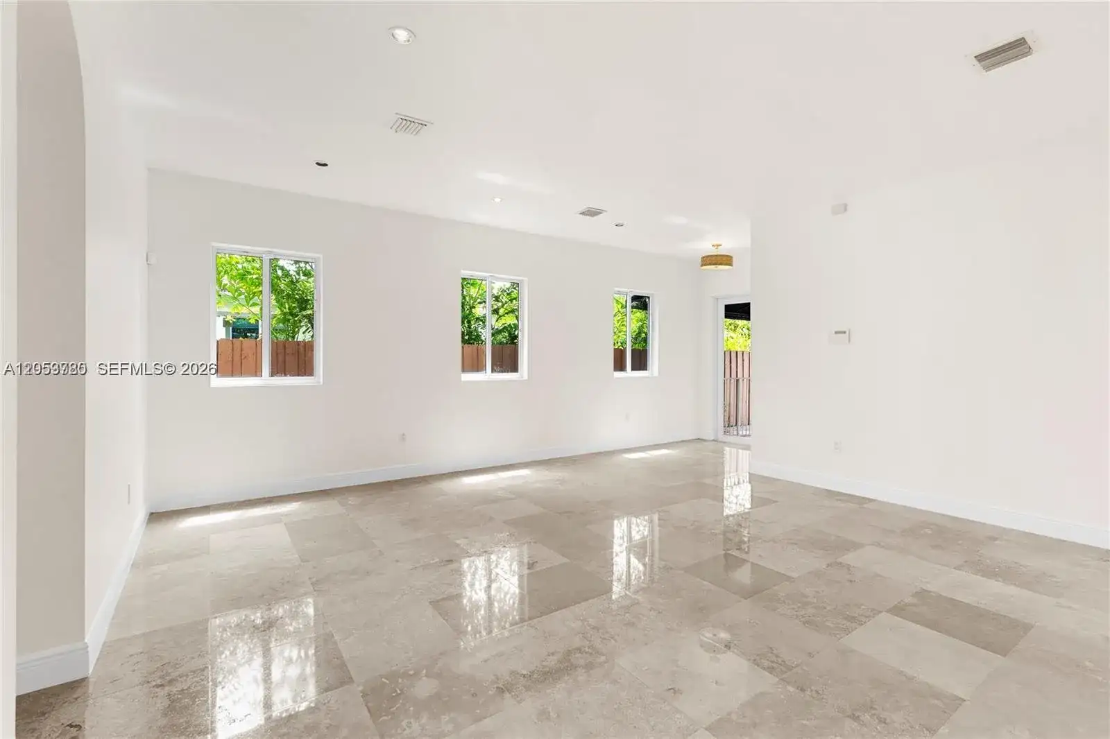 4023 SW 10th St, Miami FL 33134 photo 4