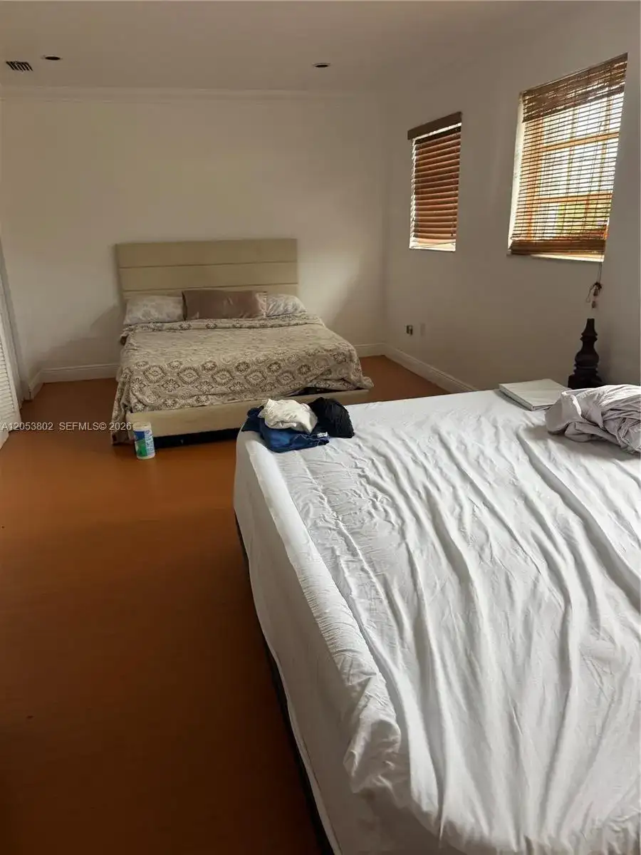 440-442 SW 81st Ave, Miami FL 33144 photo 5