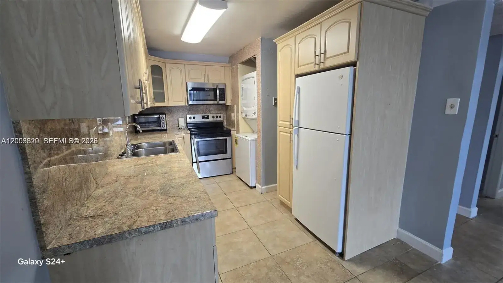 10090 NW 80th Ct # 1406, Hialeah Gardens FL 33016 photo 4