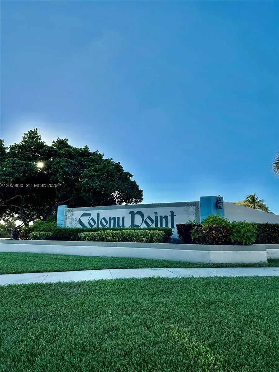 1000 Colony Point Cir # 303, Pembroke Pines FL 33026