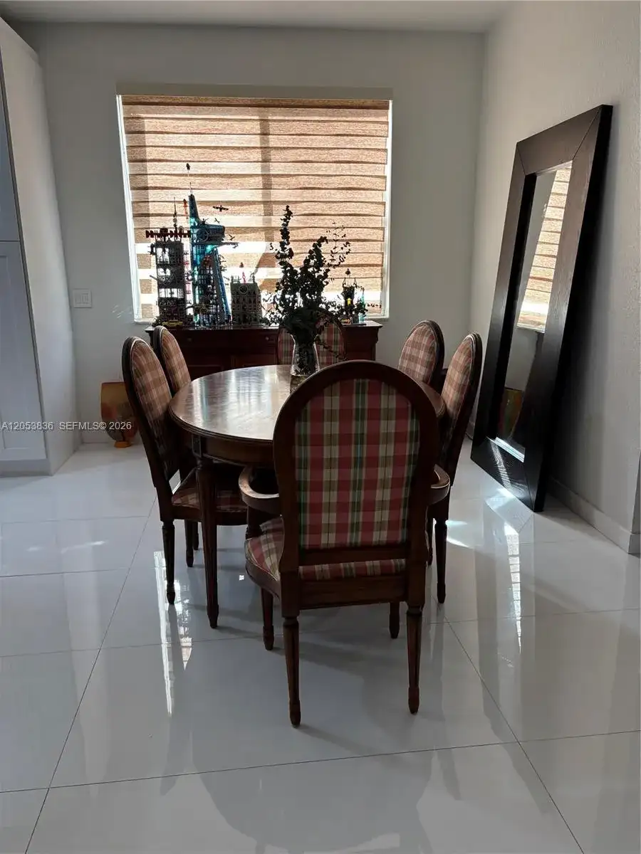 1362 Canary Island Dr, Weston FL 33327 photo 5