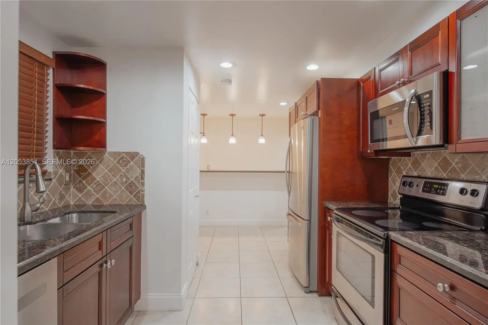 2700 Coral Springs Dr # 111, Coral Springs FL 33065