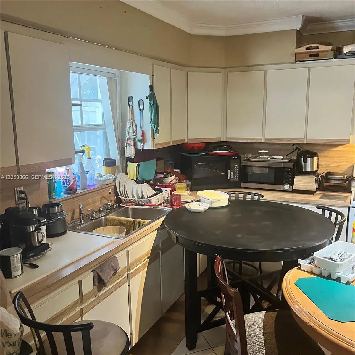 1760 NE 160th St, North Miami Beach FL 33162