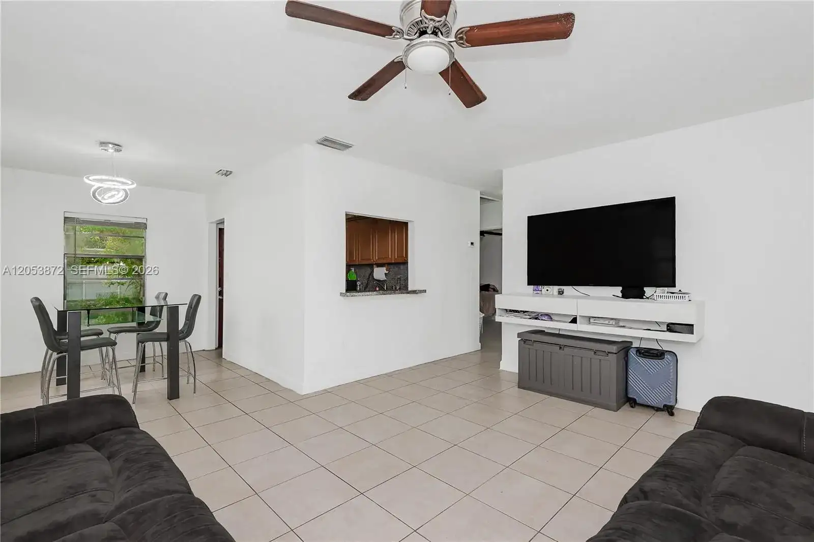 681 NE 1st Pl, Hialeah FL 33010 photo 3