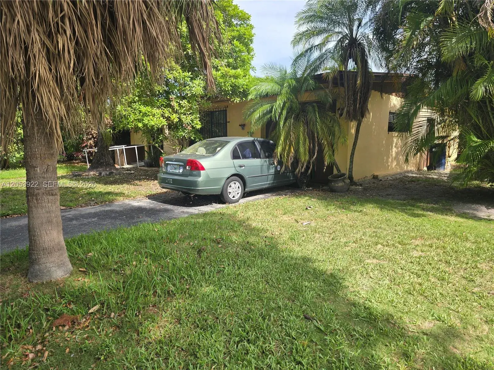 8920 SW 20th St, Miami FL 33165