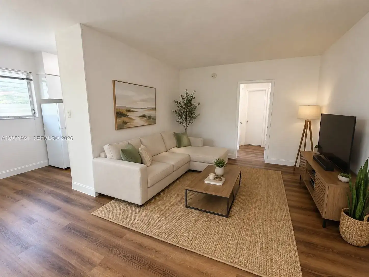 34 Madeira Ave # 6, Coral Gables FL 33134 photo 2