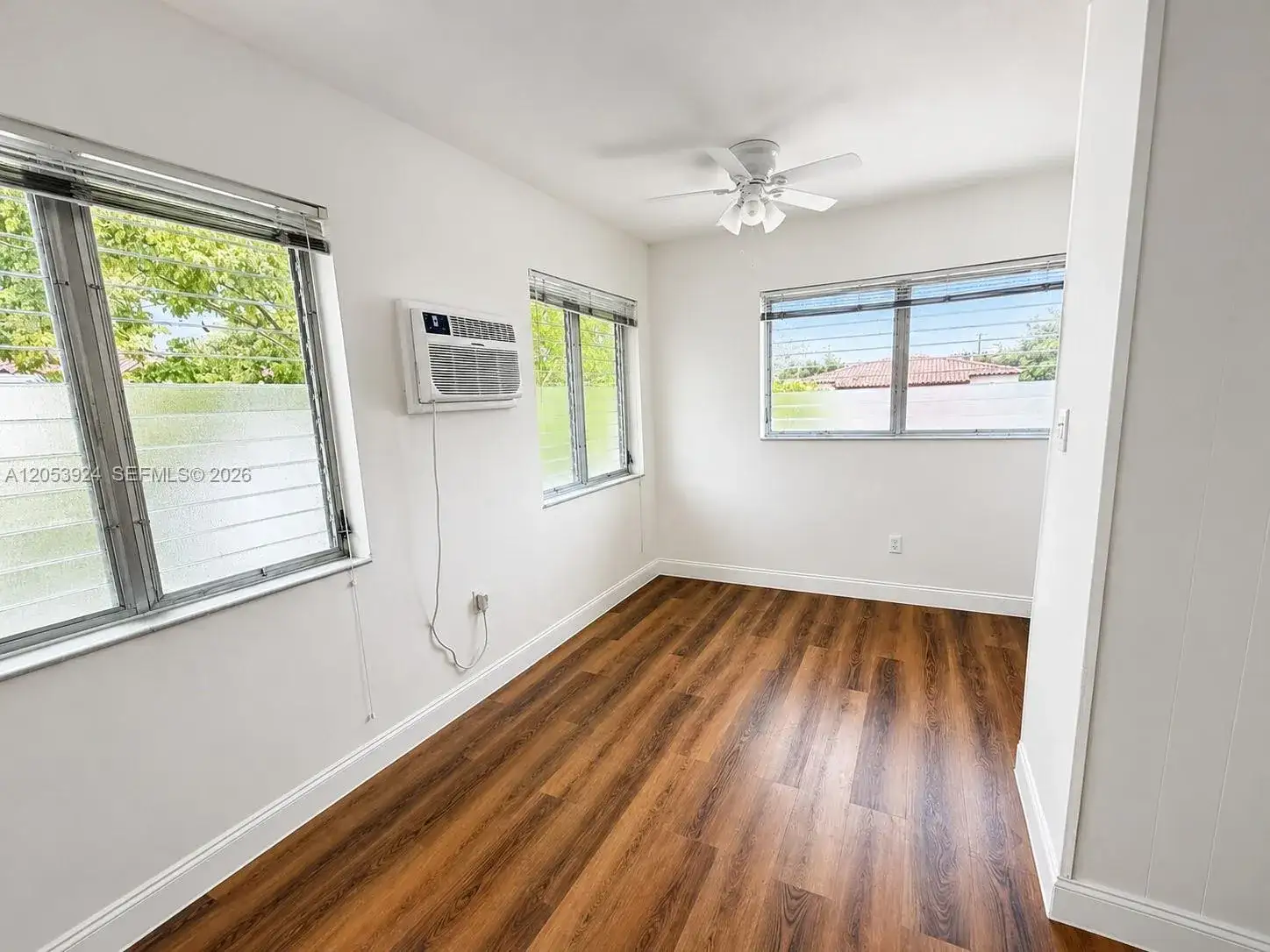 34 Madeira Ave # 6, Coral Gables FL 33134 photo 4