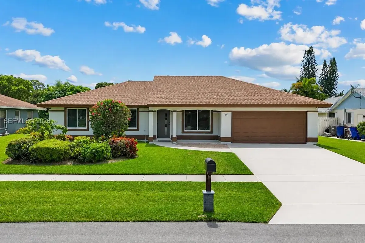 139 Galiano St, Royal Palm Beach FL 33411