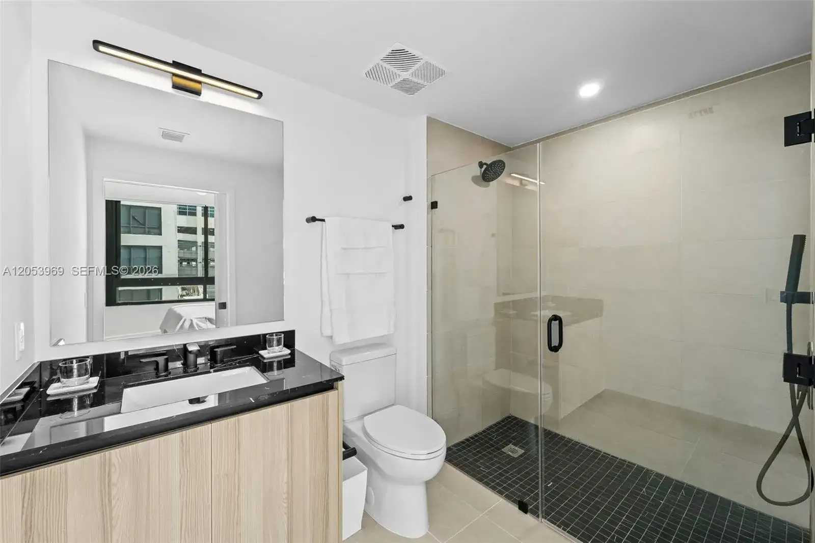 225 N Miami Ave # 912, Miami FL 33128 photo 2