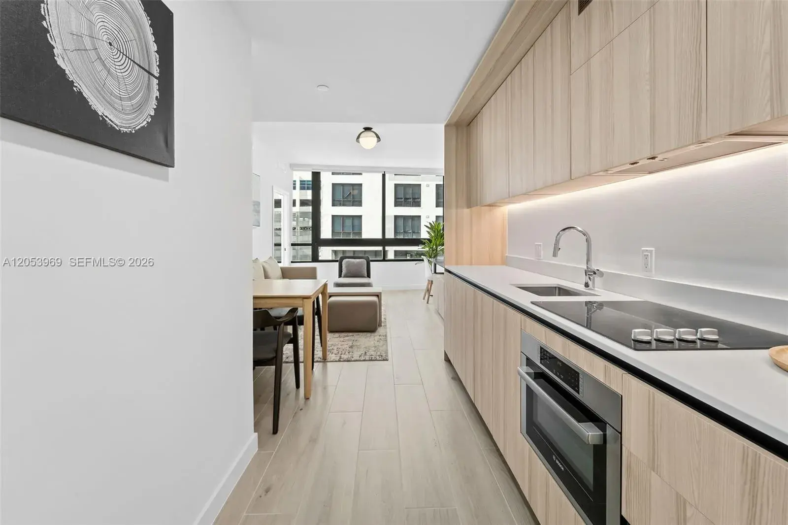 225 N Miami Ave # 912, Miami FL 33128