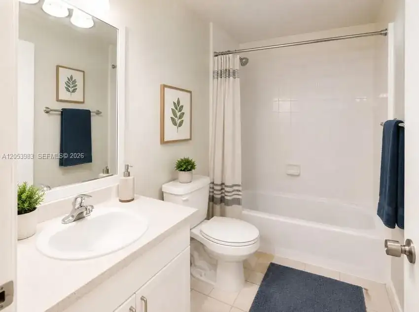 15721 SW 137th Ave # 204, Miami FL 33177 photo 2