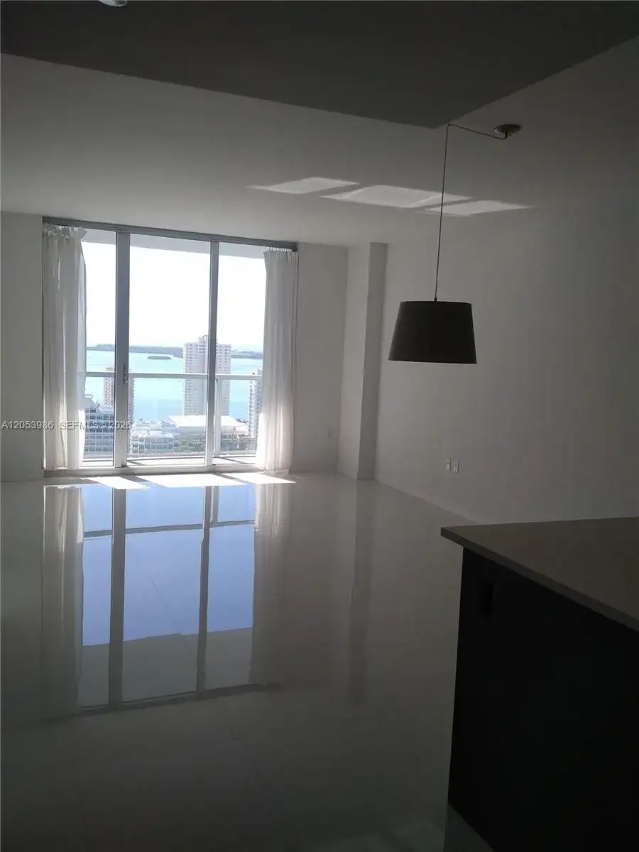500 BRICKELL AVE # 3200, Miami FL 33131 photo 3