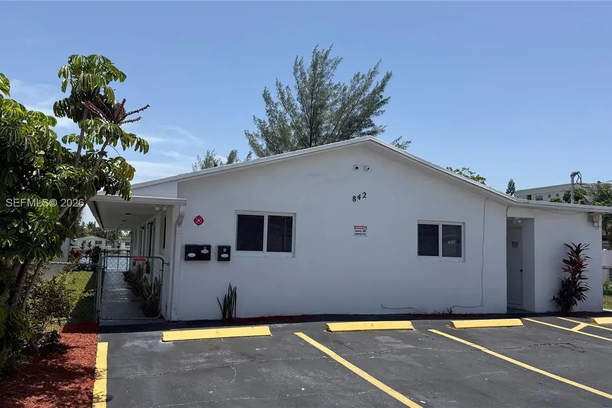 842 SW 2nd St # A, Hallandale Beach FL 33009