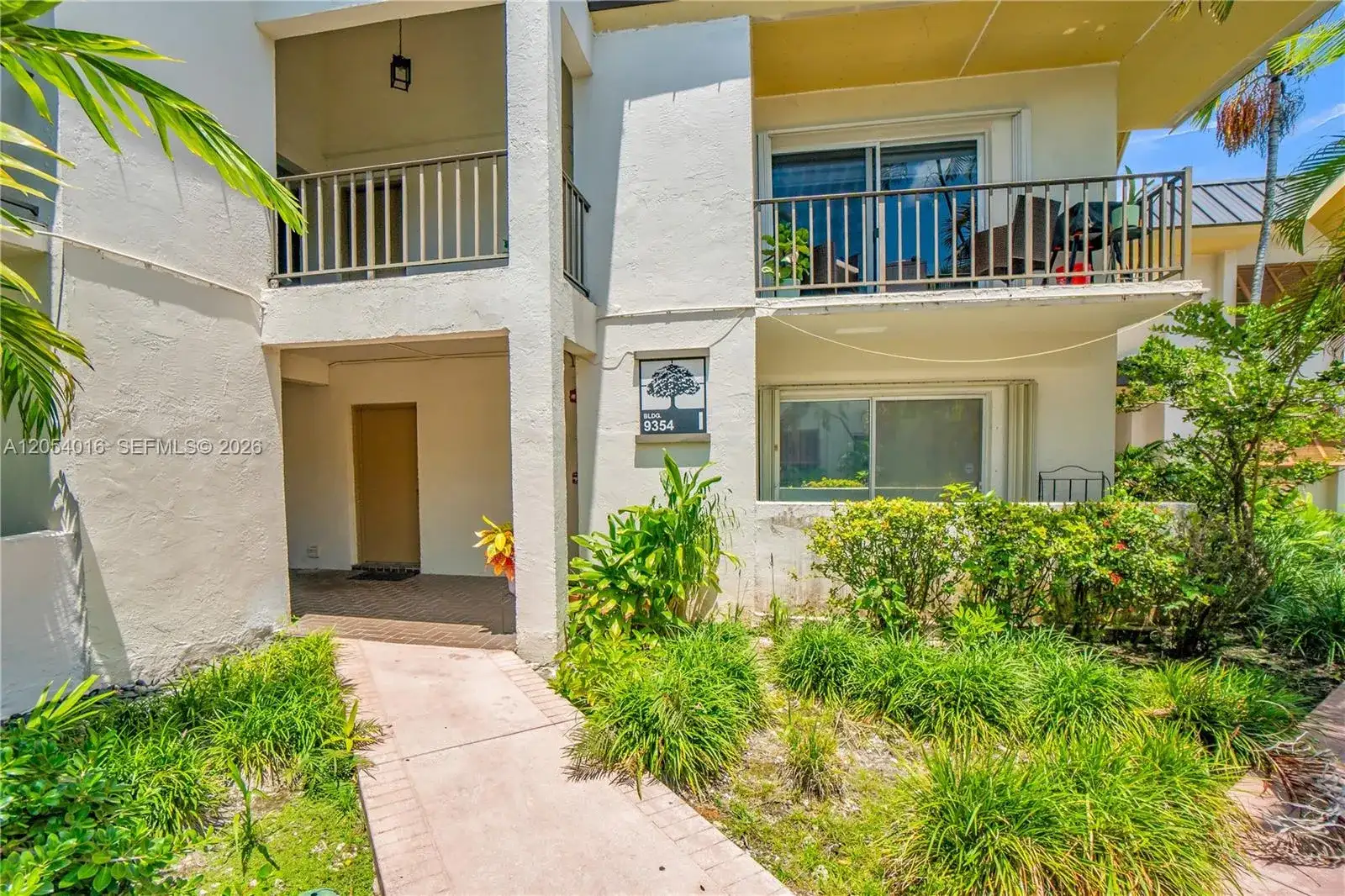 9354 SW 77th Ave # I1, Miami FL 33156 photo 2