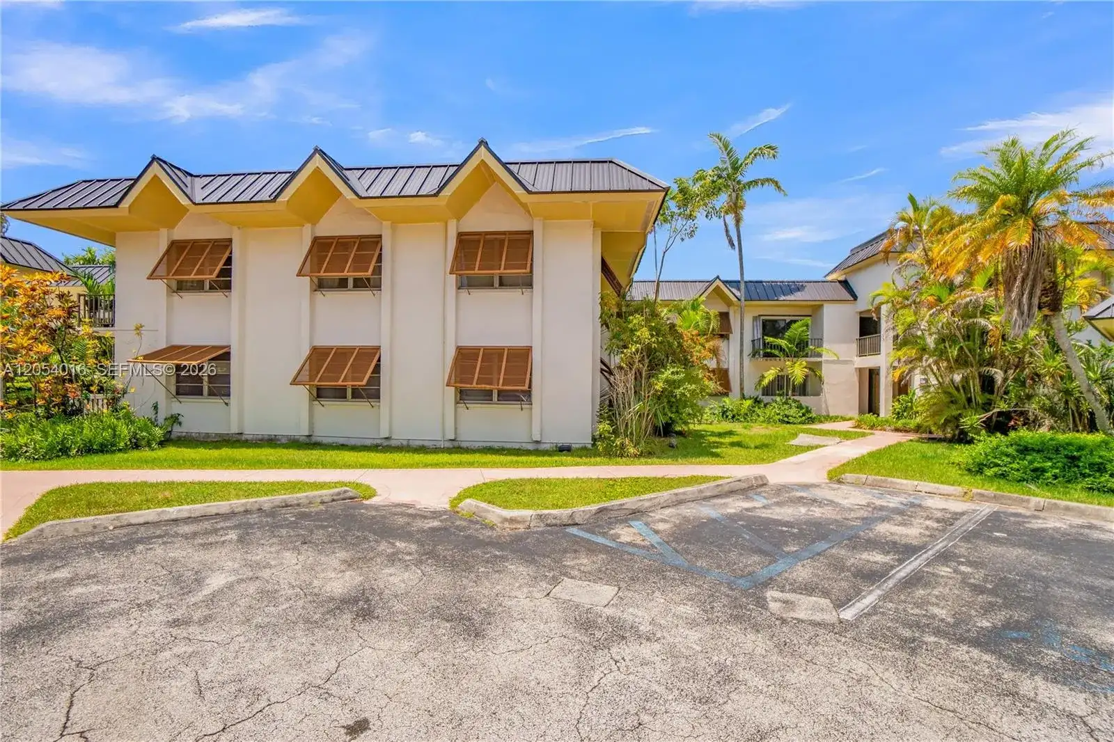 9354 SW 77th Ave # I1, Miami FL 33156 photo 4