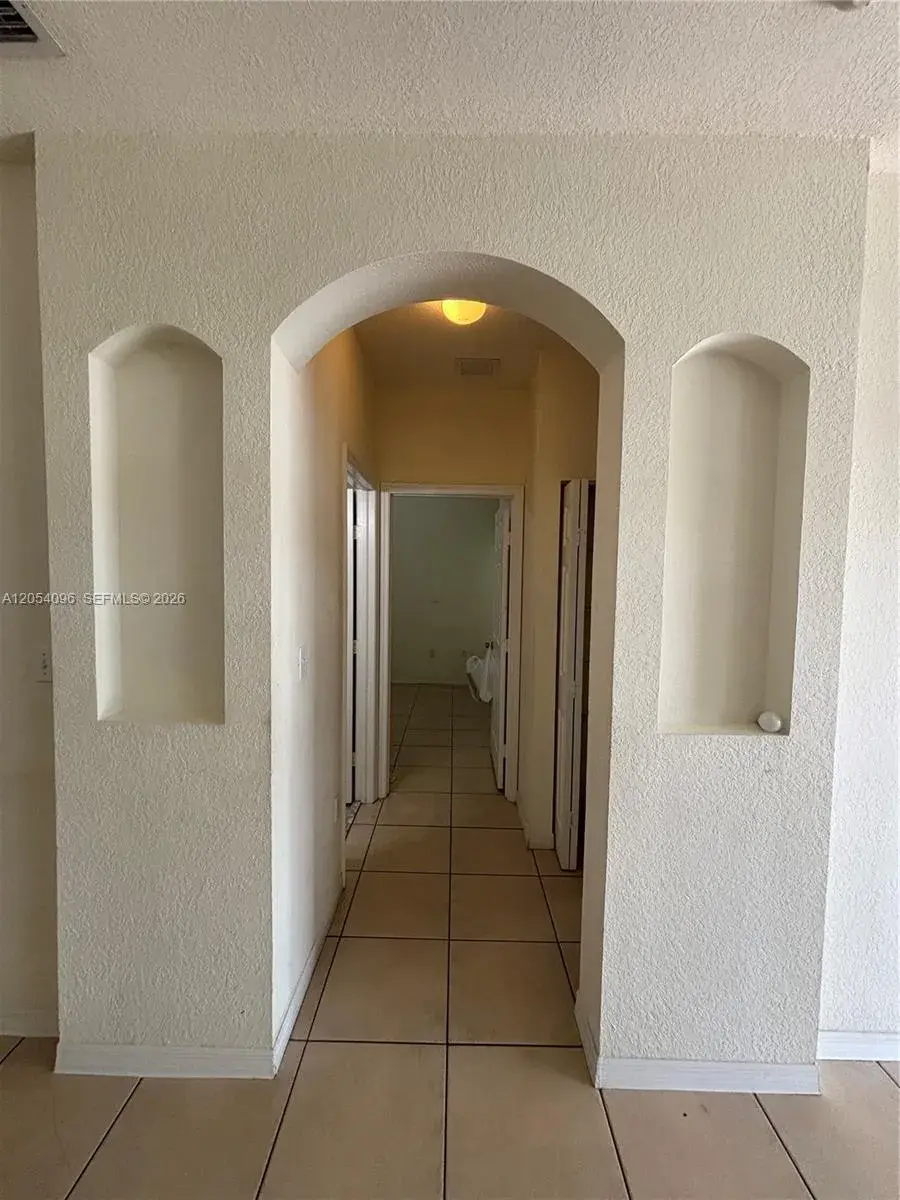 13781 SW 171st Ter, Miami FL 33177