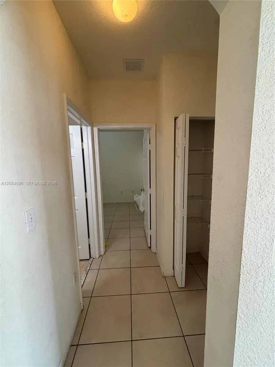 13781 SW 171st Ter, Miami FL 33177