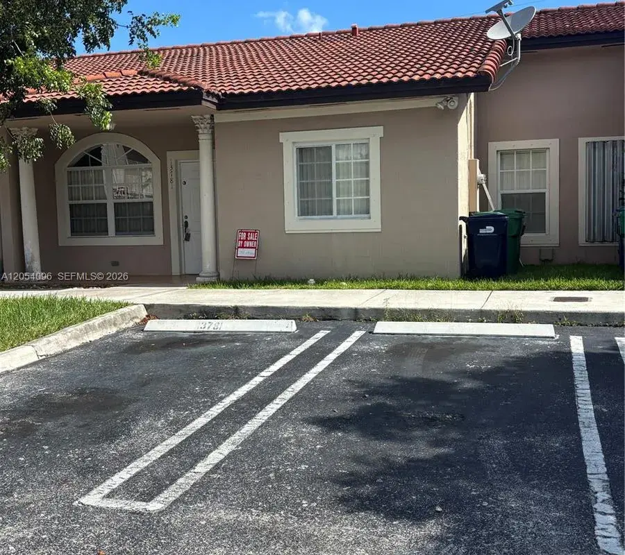 13781 SW 171st Ter, Miami FL 33177