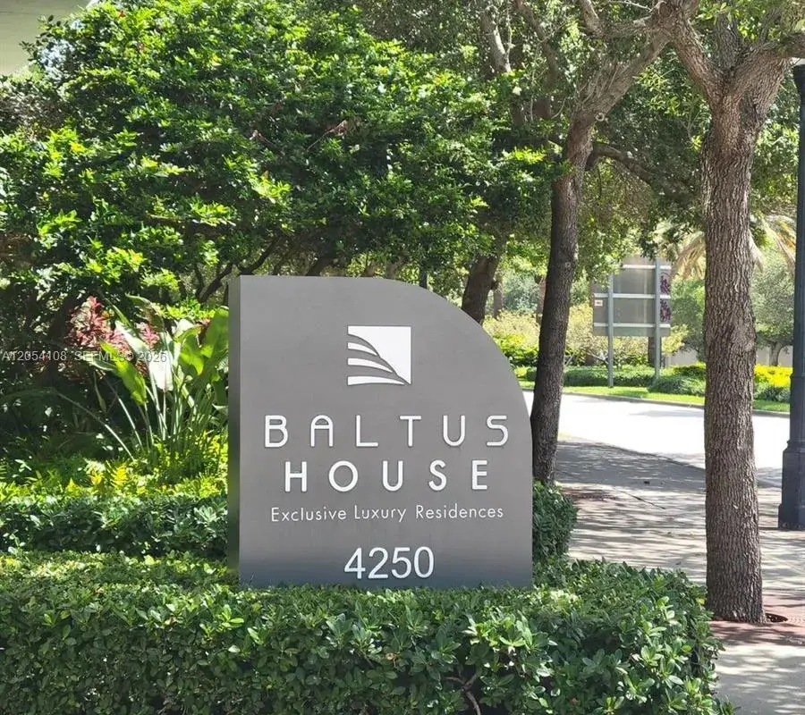 4250 Biscayne Blvd # 806, Miami FL 33137