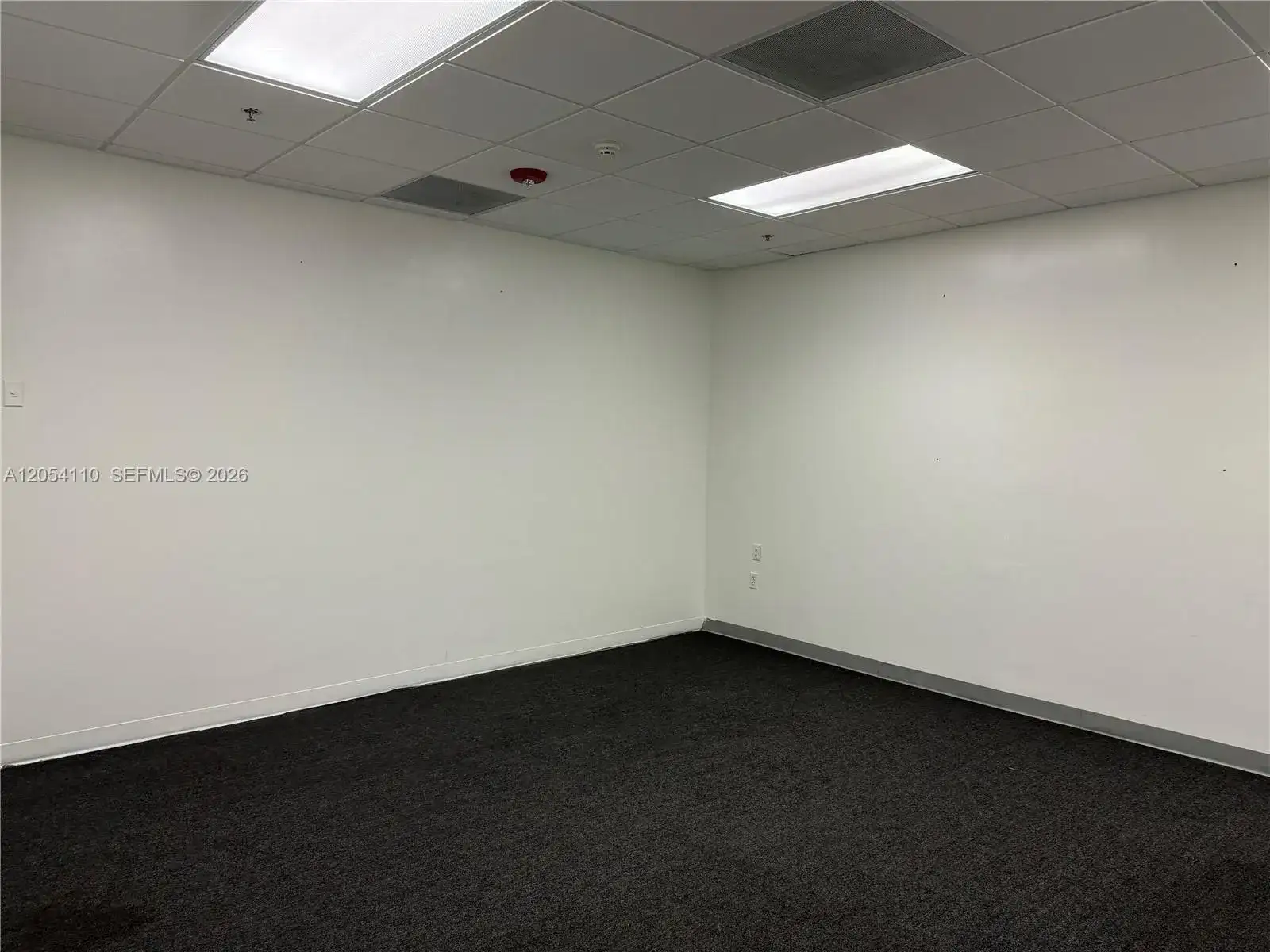 18191 NW 68th Ave # 226, Miami FL 33015 photo 3
