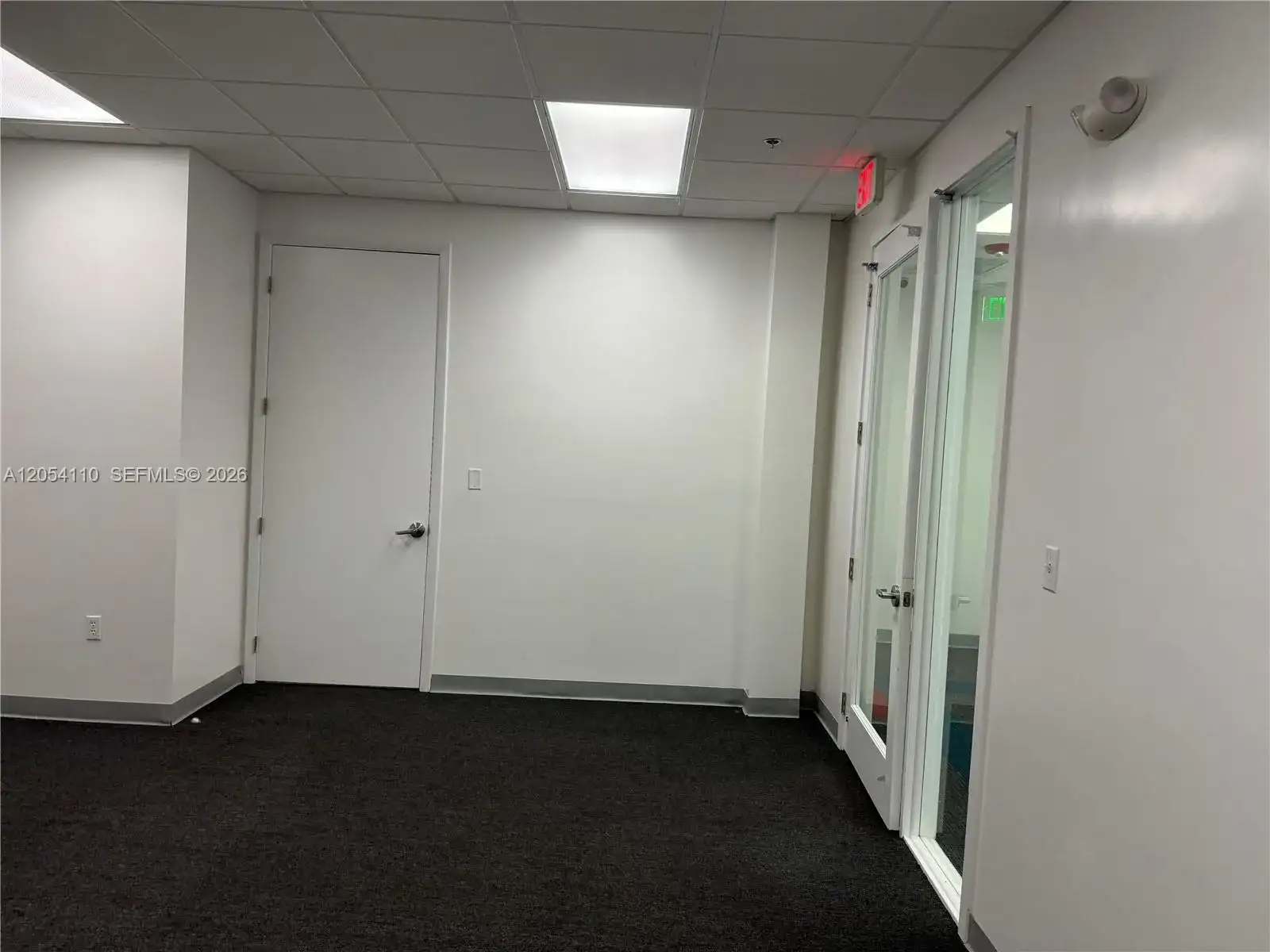 18191 NW 68th Ave # 226, Miami FL 33015 photo 4