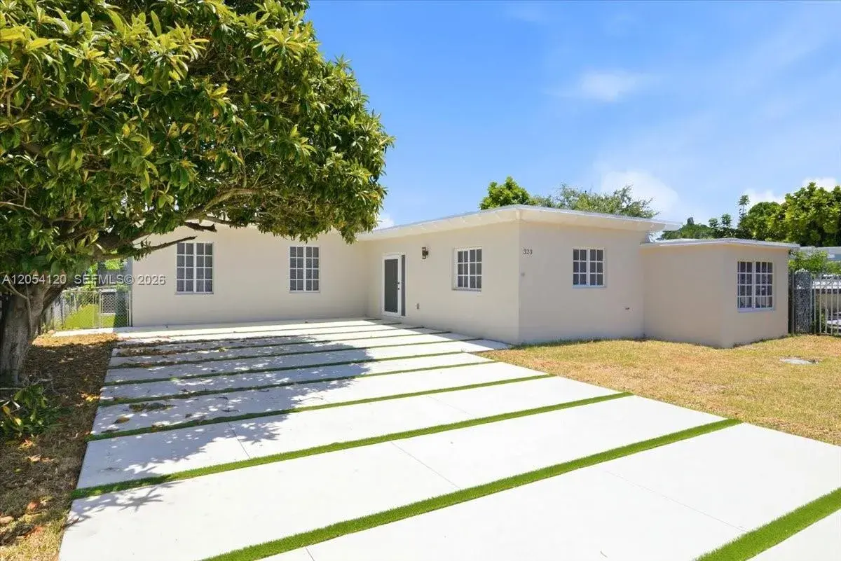 323 NW 104th Ter, Miami FL 33150