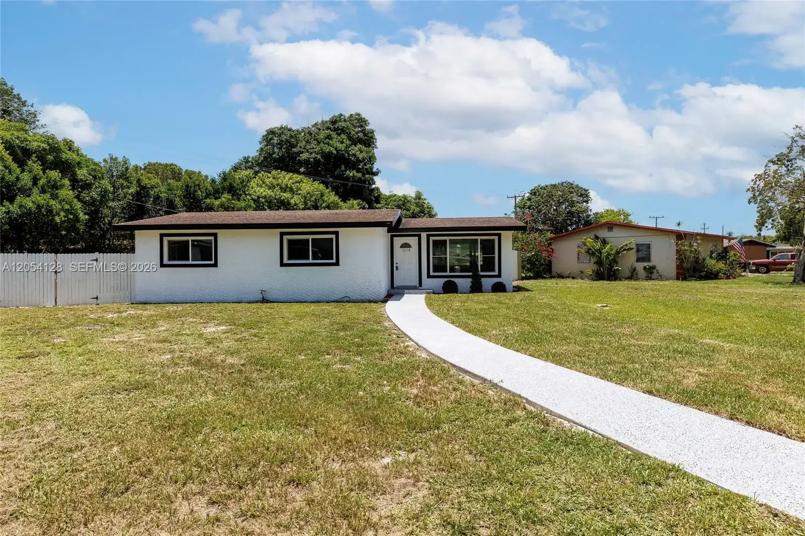 1218 NW 15th St, Fort Lauderdale FL 33311 photo 5