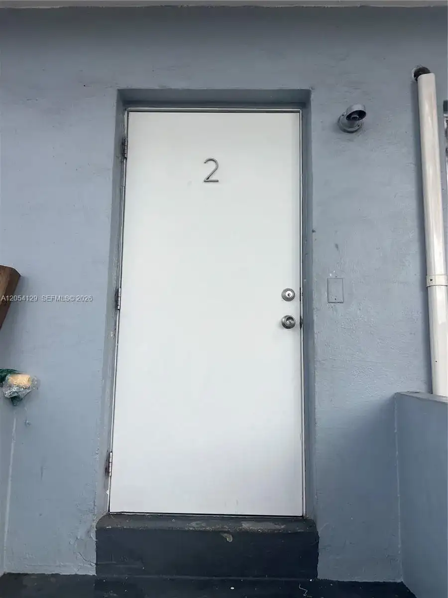 2560 WILMINGTON ST # 2, Opa-Locka FL 33054 photo 2