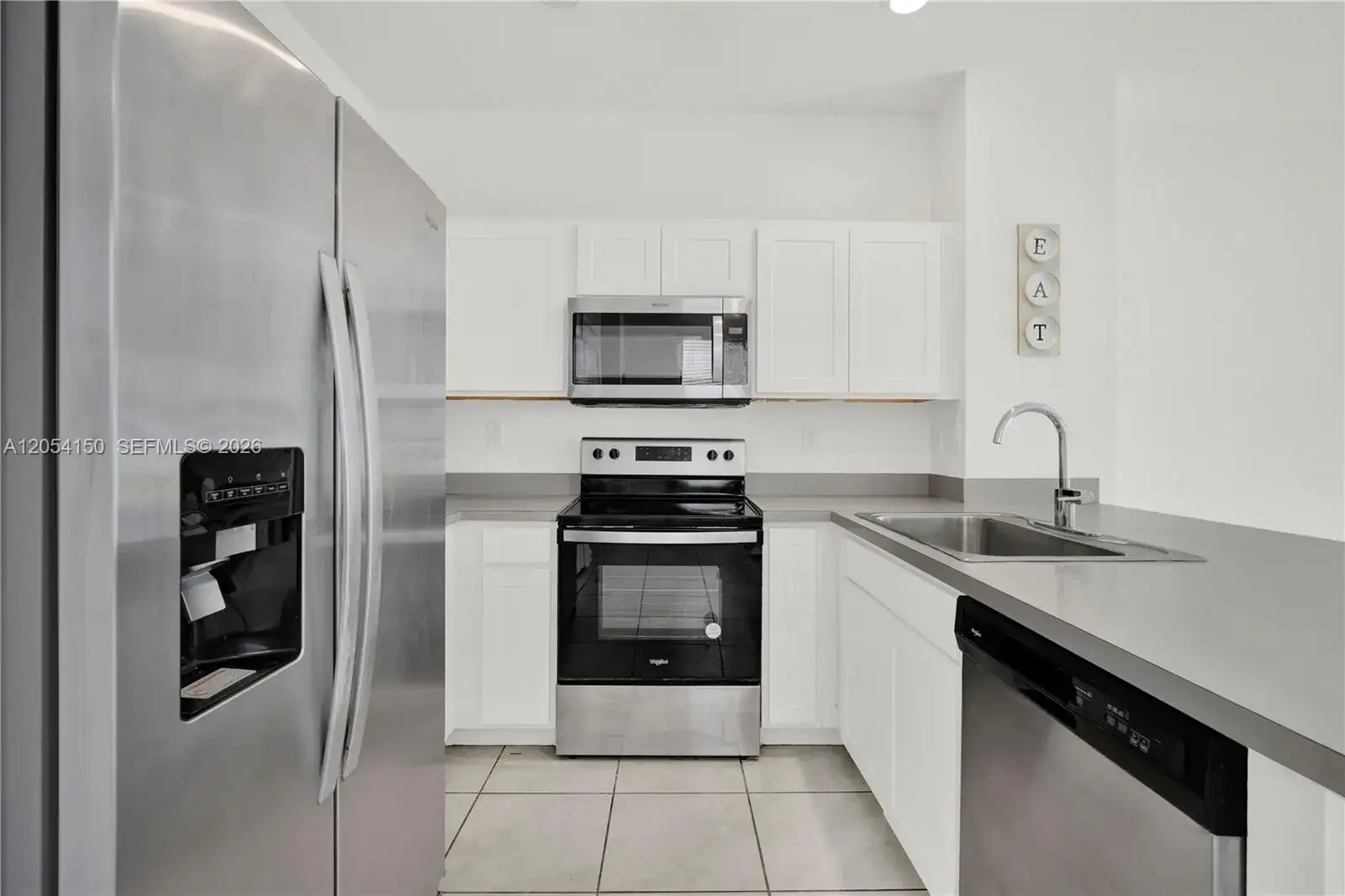 1161 SW 8th Ave, Florida City FL 33034 photo 3