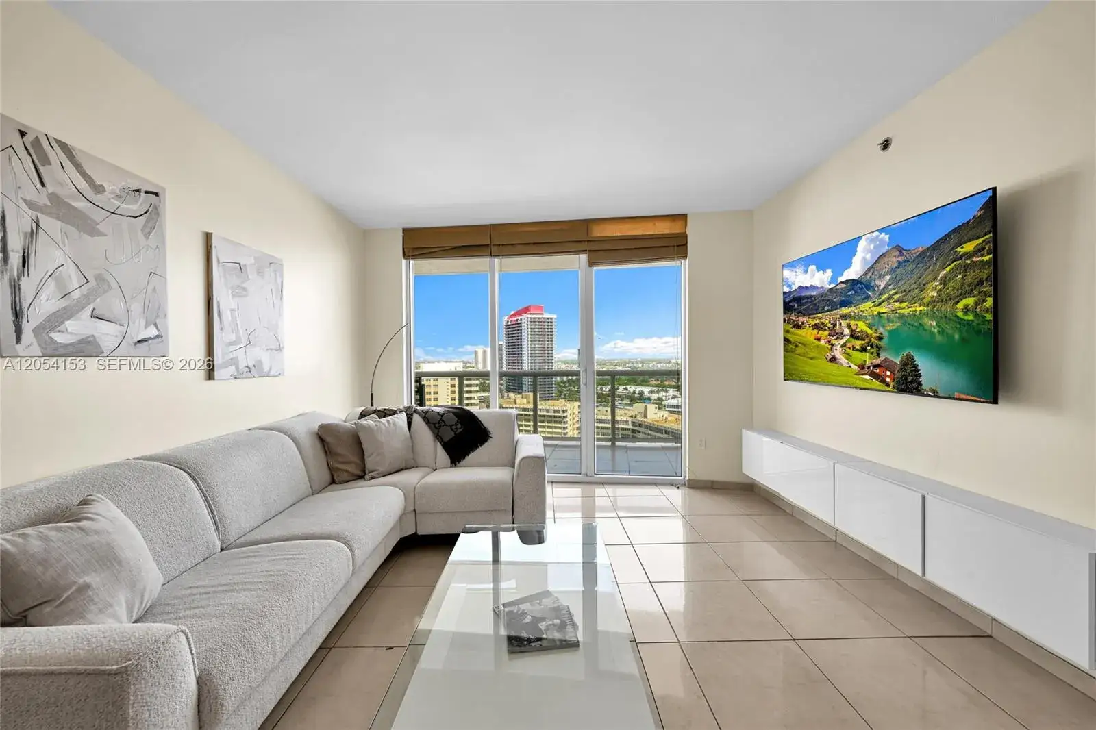 1850 S Ocean Dr # 2009, Hallandale Beach FL 33009