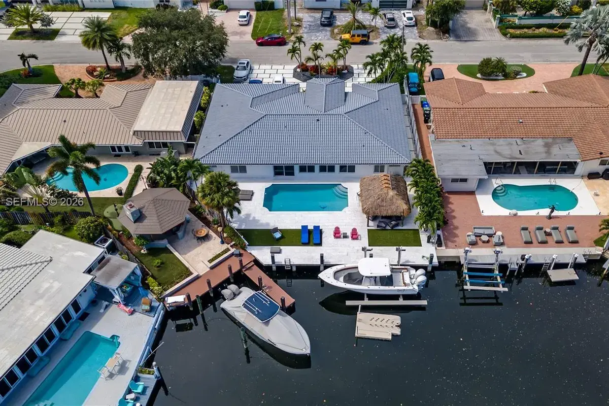 2920 NE 55th Pl, Fort Lauderdale FL 33308