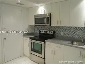 16701 NE 14th Ave # 203, Miami FL 33162 photo 2