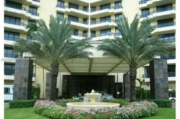 3300 NE 191st St # 512, Aventura FL 33180