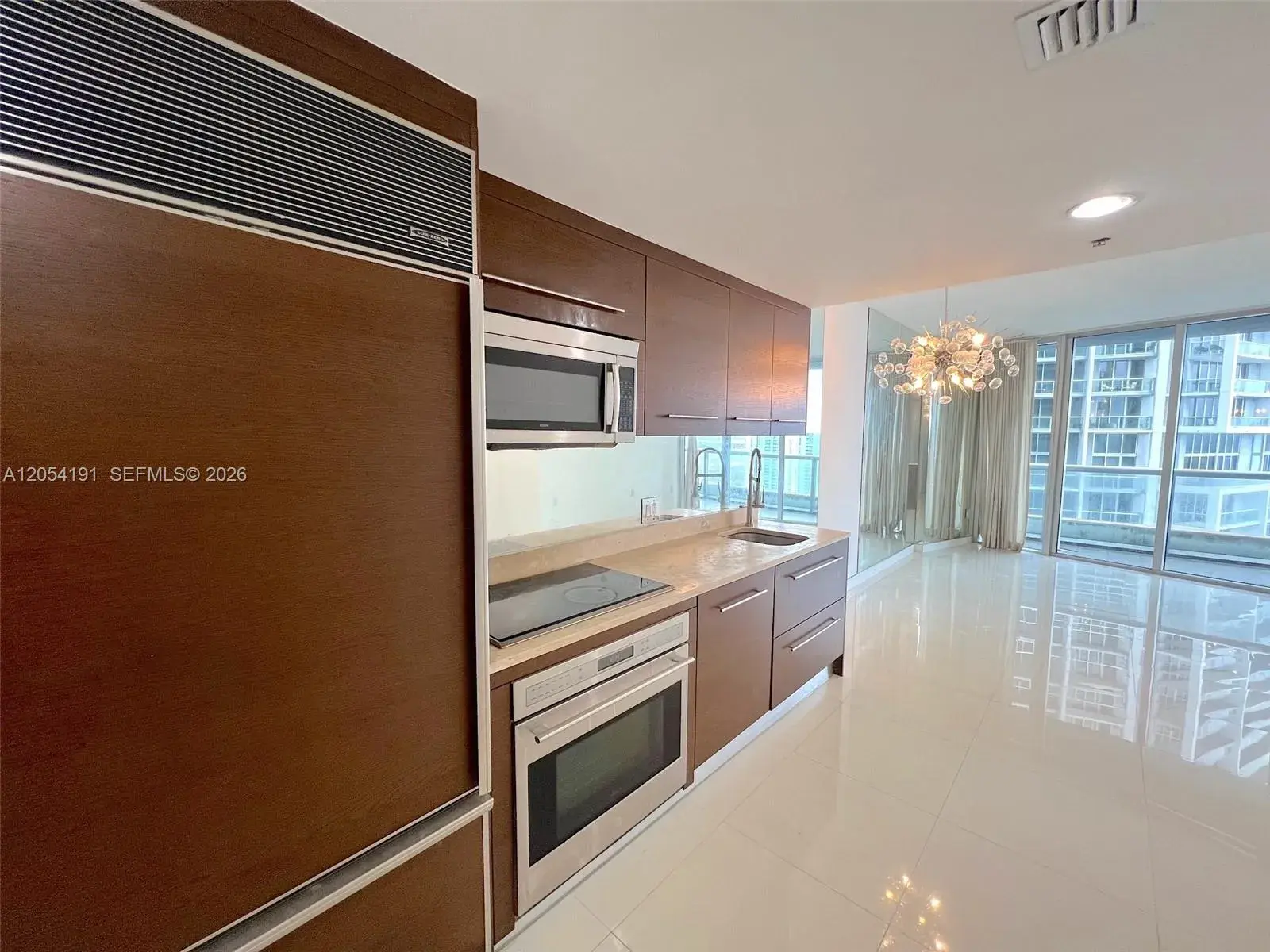 495 BRICKELL AV # 4208, Miami FL 33131