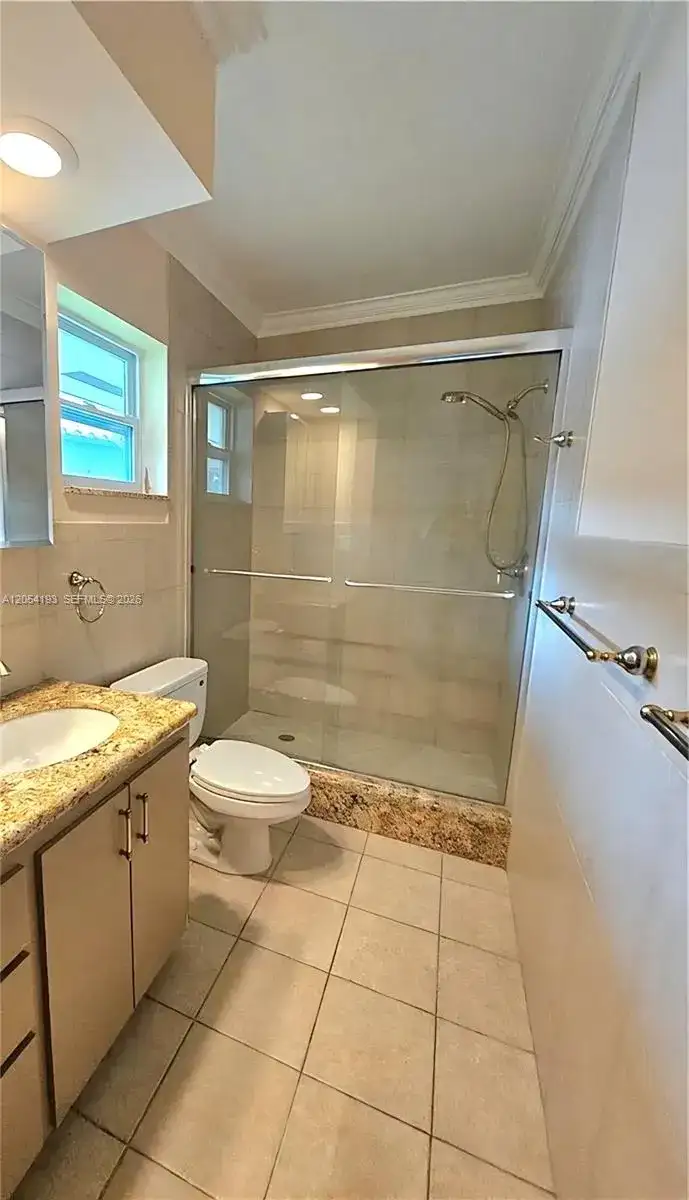 4602 King Palm Dr, Tamarac FL 33319 photo 4