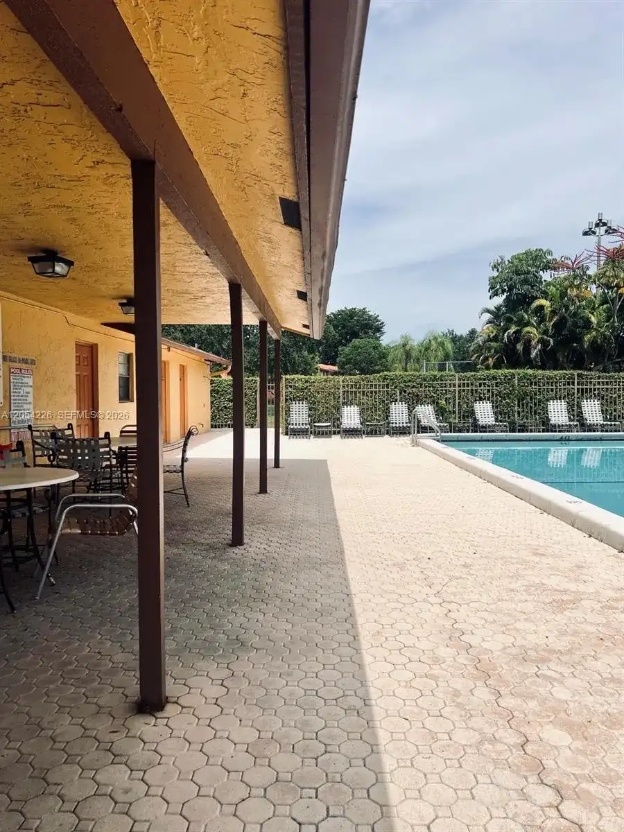 4613 NW 91st Ave, Sunrise FL 33351 photo 5
