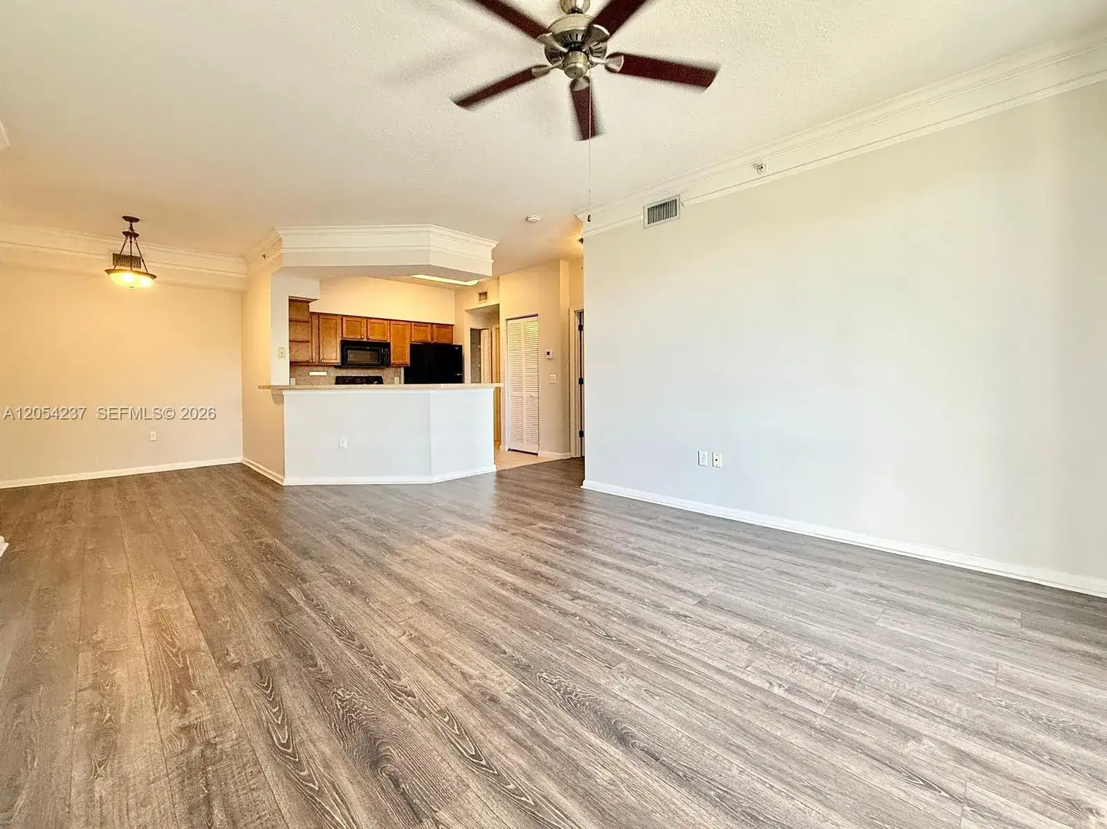 9208 W Myrtlewood Cir W # 208, Palm Beach Gardens FL 33418 photo 5